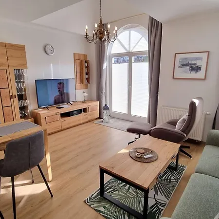 Palais Am Park - 14-22 Apartamento Ostseebad Kühlungsborn